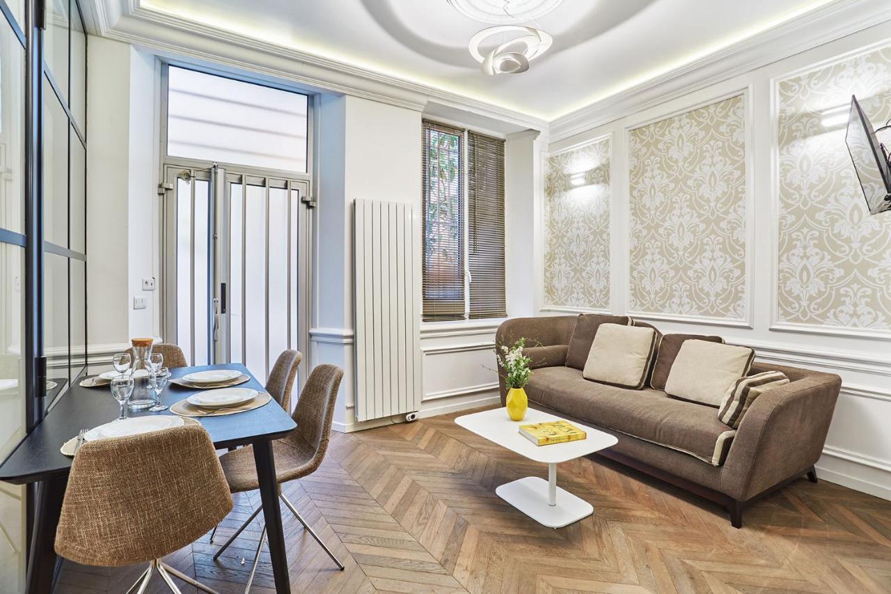 Apartment Louvre Museum By Studio Prestige Paris Exterior foto