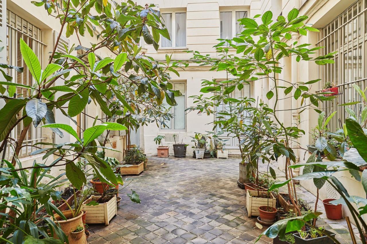 Apartment Louvre Museum By Studio Prestige Paris Exterior foto